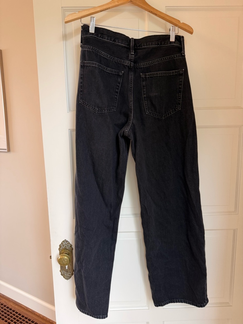 Uniqlo Black Wide-Leg High-Rise barrel leg Women's Jeans - Picture 3 of 6